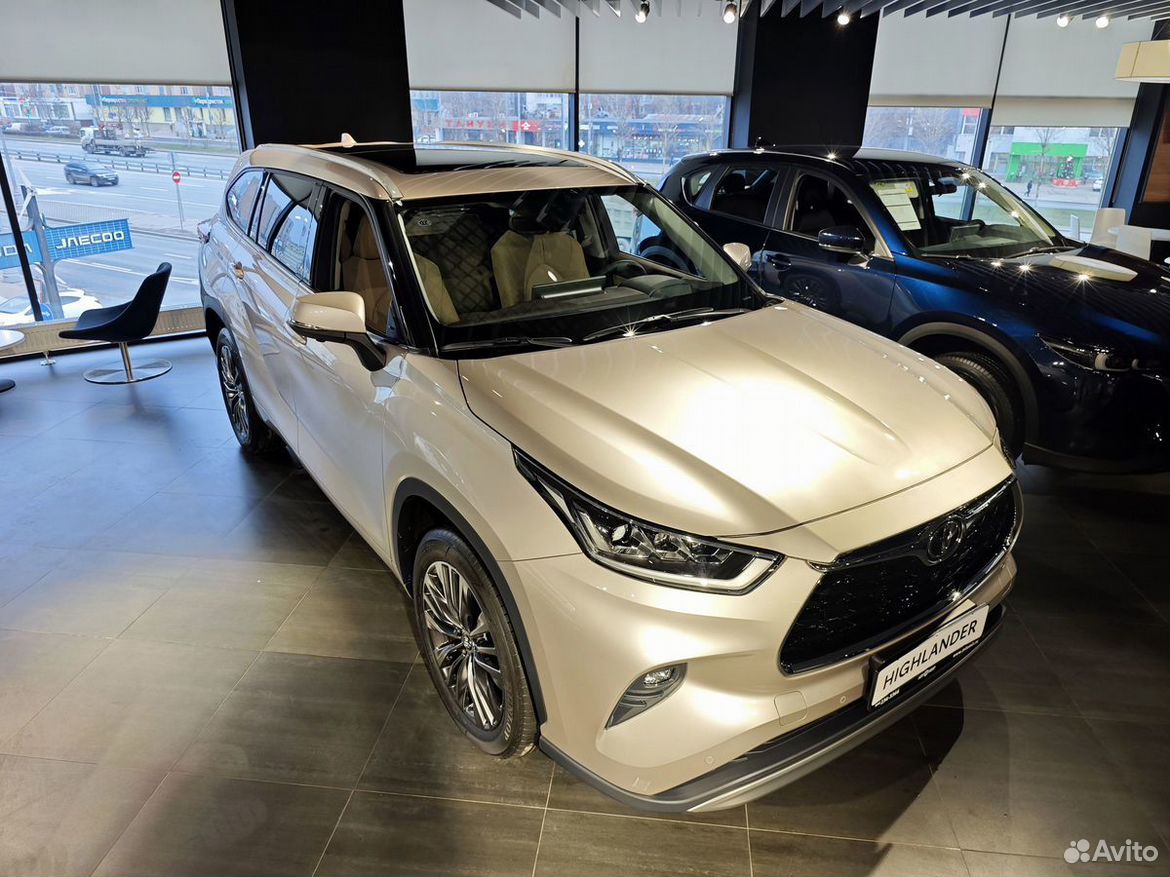 Toyota Highlander 2.0 AT, 2026