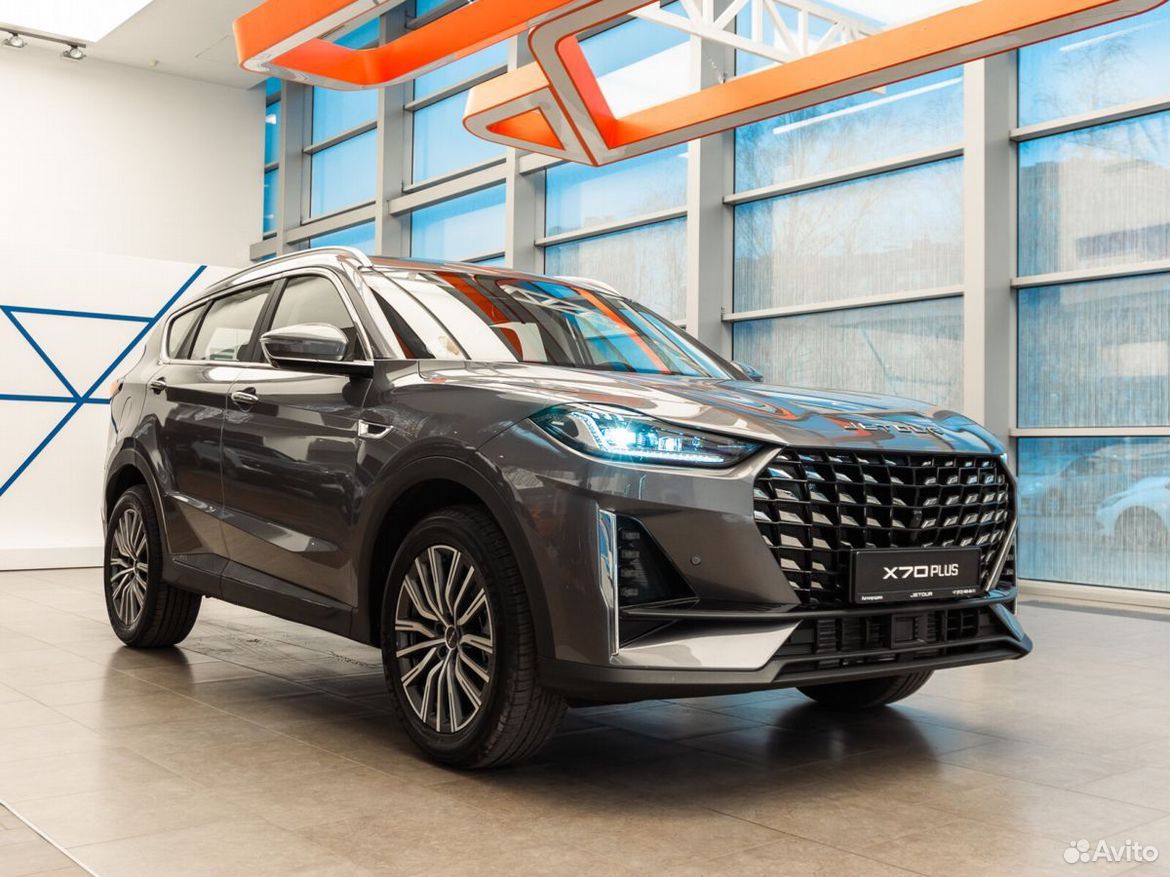 Jetour X70 Plus 1.6 AMT, 2026