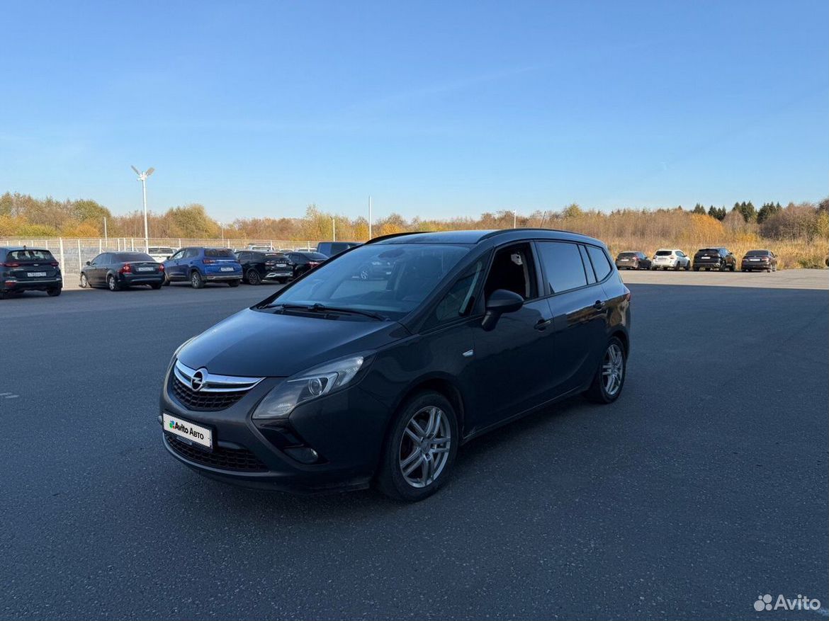 Opel Zafira 1.4 AT, 2014, 271 791 км
