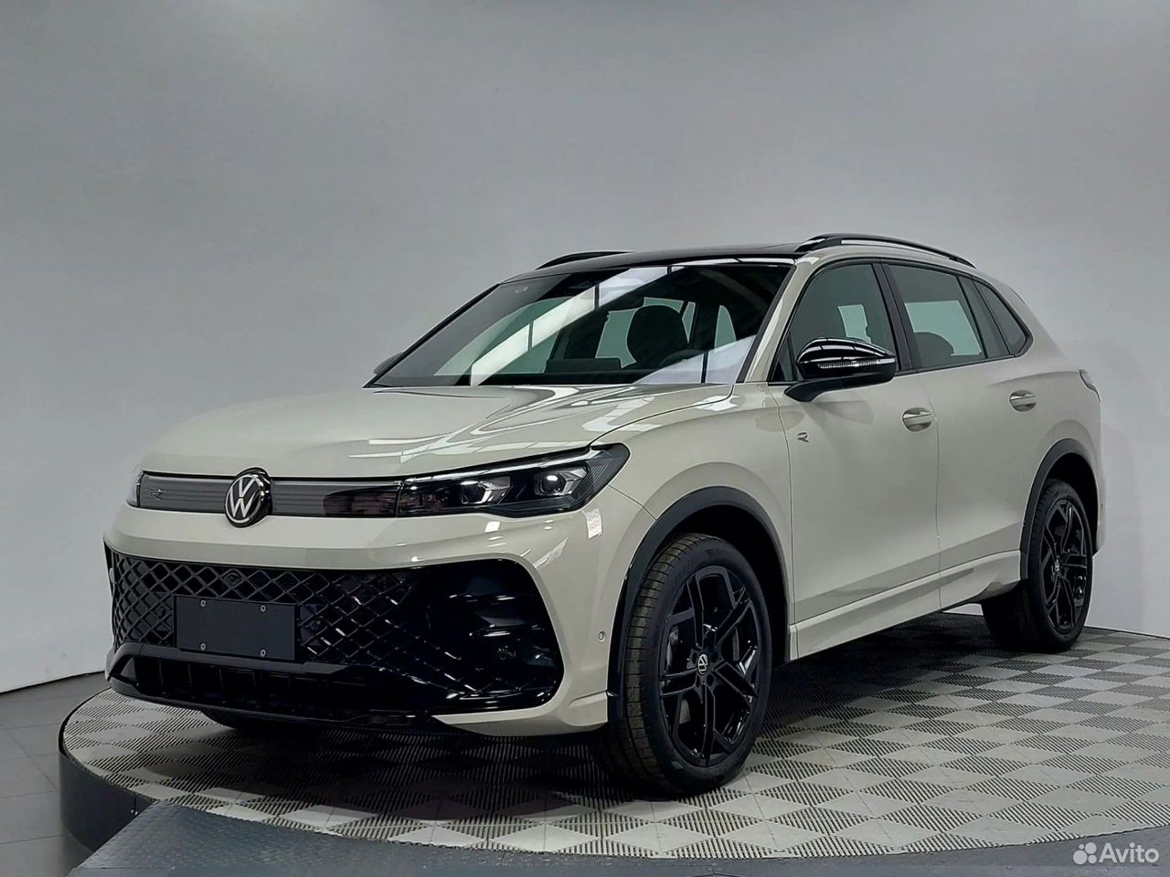 Volkswagen Tiguan L 2.0 AMT, 2026