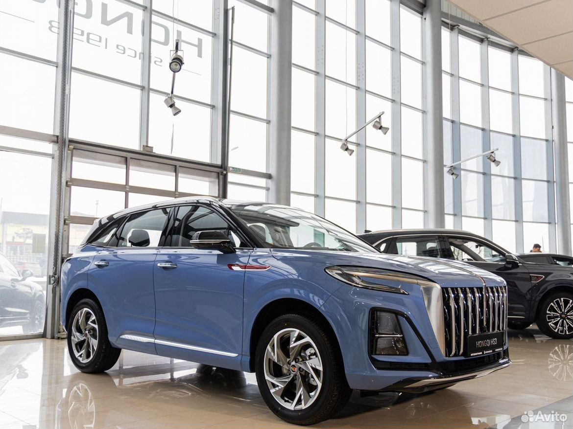 Hongqi HS3 1.5 AMT, 2025