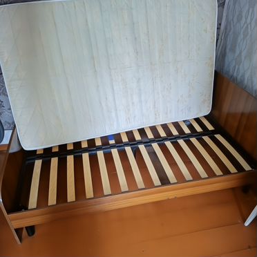Кровать полутораспальная 120×200