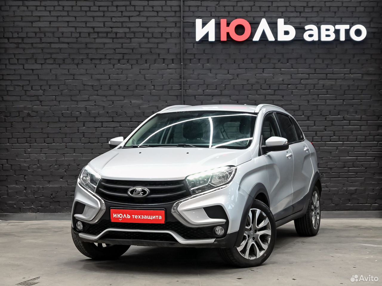 ВАЗ (LADA) XRAY Cross 1.6 CVT, 2020, 145 124 км