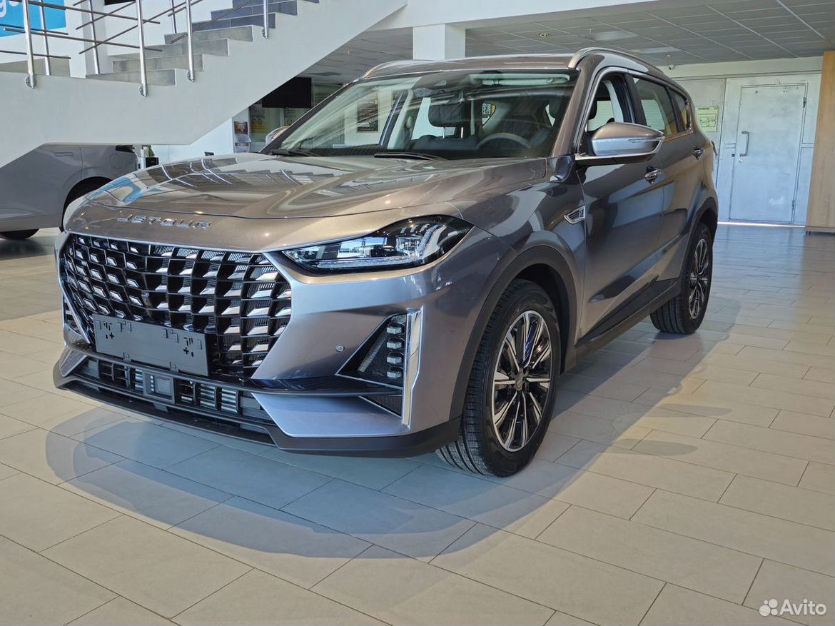 Jetour X70 Plus 1.6 AMT, 2026