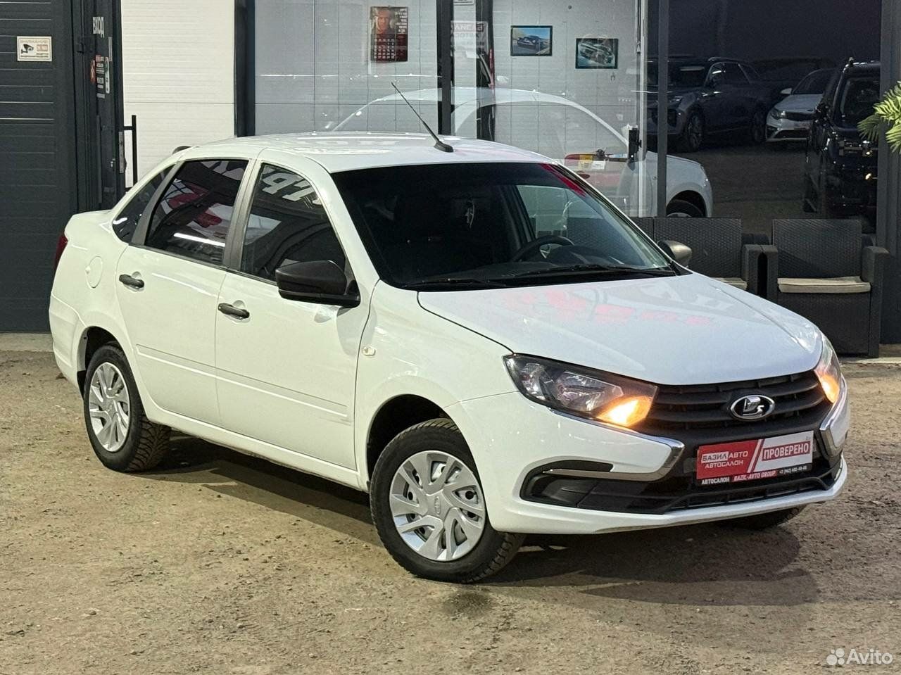 ВАЗ (LADA) Granta 1.6 MT, 2019, 176 116 км
